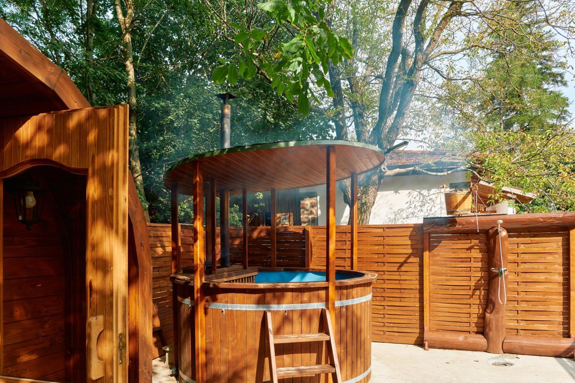 Oeko-Park Panzio, Kemping Es Rendezvenykoezpont Szarvaskő エクステリア 写真
